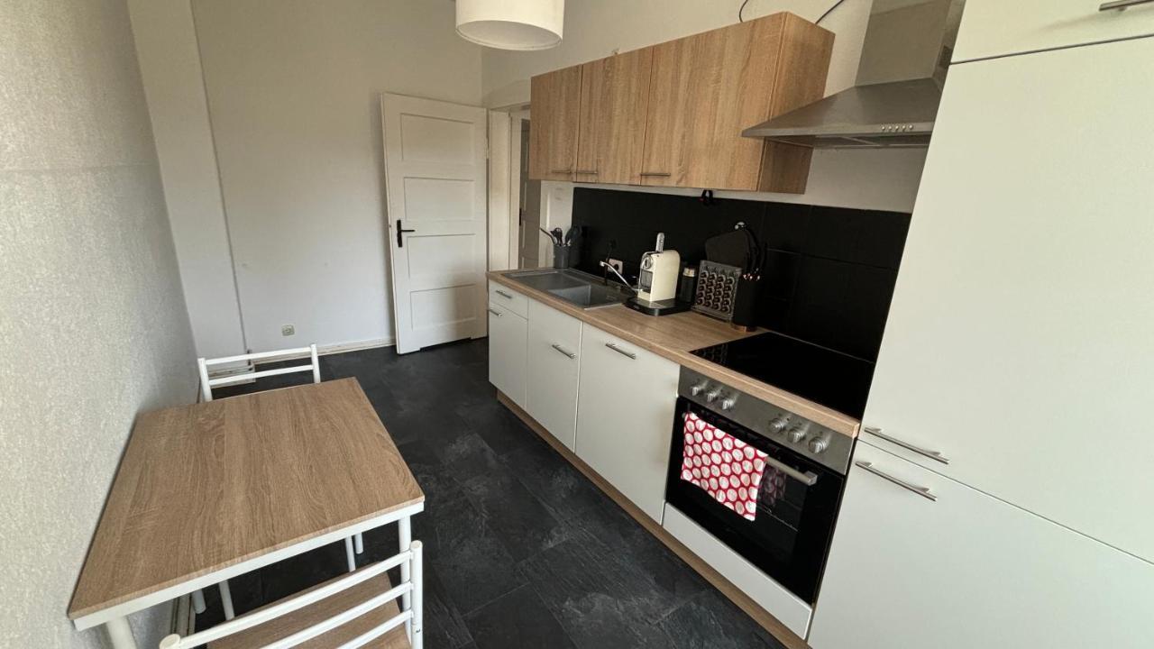 Bitterfelder Cityapartment Im Dichterviertel Eksteriør billede